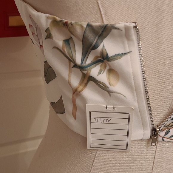 Super Cute SAMPLE Bandeau Top - Picture 7 of 9